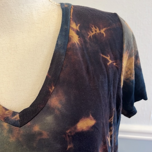 SOFTEST TIE DYE TOP - SIZE SMALL - Picture 4 of 7